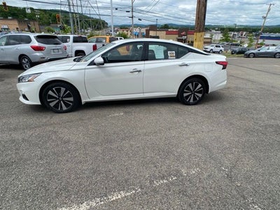 2022 Nissan Altima 2.5 SL
