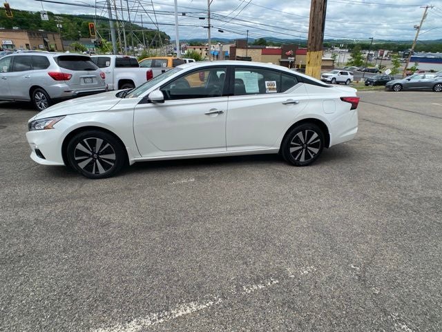 2022 Nissan Altima 2.5 SL