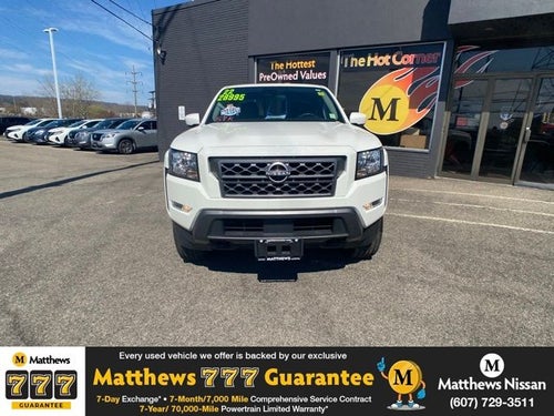2022 Nissan Frontier SV