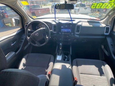 2022 Nissan Frontier SV