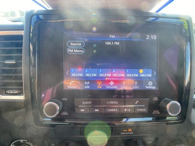 2022 Nissan Frontier SV