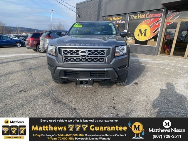 2024 Nissan Frontier SV