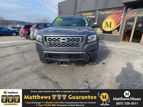 2024 Nissan Frontier SV