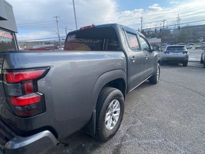 2024 Nissan Frontier SV