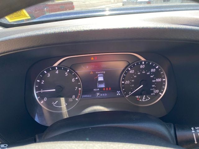 2023 Nissan Frontier SV
