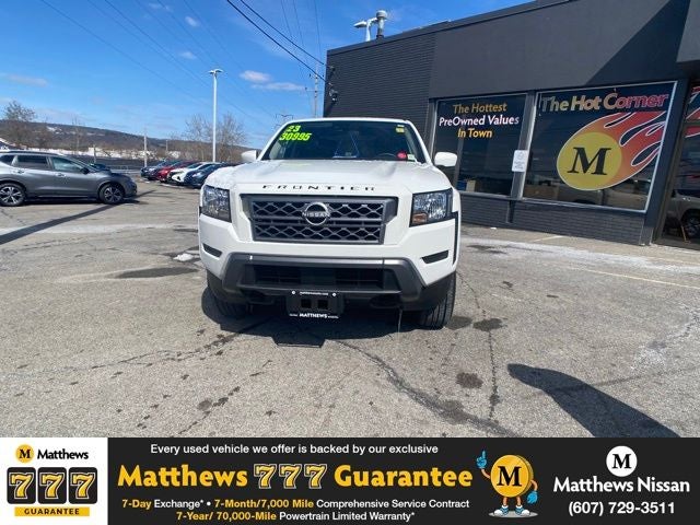 2023 Nissan Frontier SV