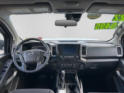 2022 Nissan Frontier SV
