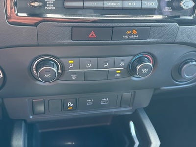 2022 Nissan Frontier SV