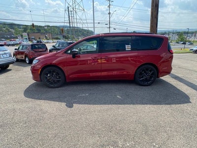 2025 Chrysler Pacifica Limited