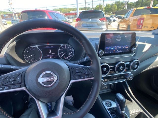 2025 Nissan Sentra SR