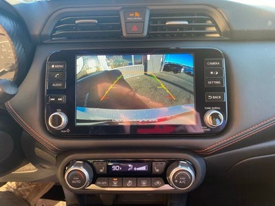 2024 Nissan Versa 1.6 SR