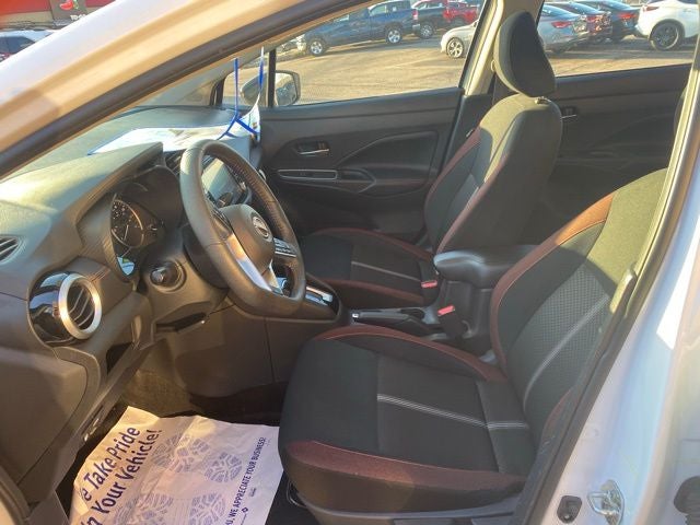 2024 Nissan Versa 1.6 SR