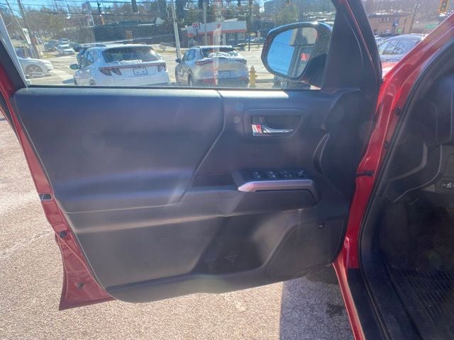 2023 Toyota Tacoma Limited V6