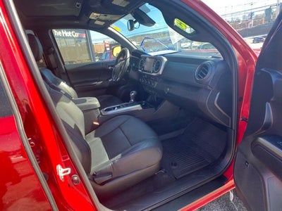 2023 Toyota Tacoma Limited V6