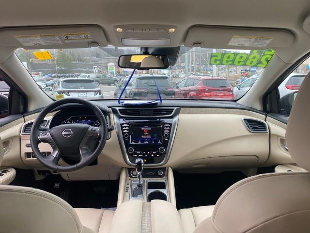 2024 Nissan Murano SV