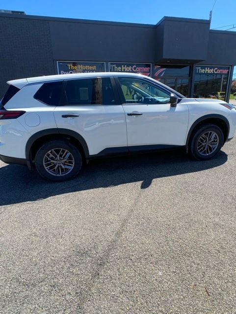 2025 Nissan Rogue S
