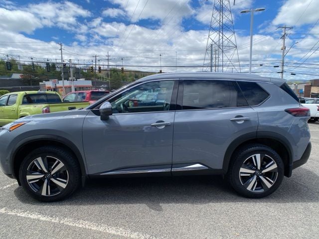 2022 Nissan Rogue SL