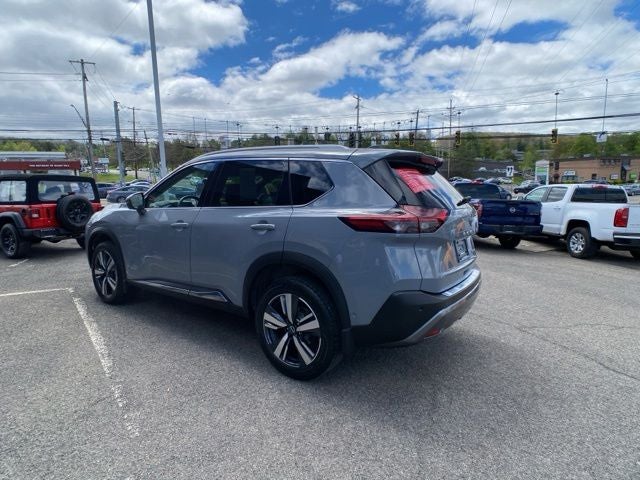 2022 Nissan Rogue SL