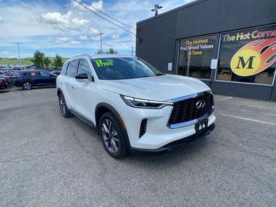 2023 INFINITI QX60 LUXE