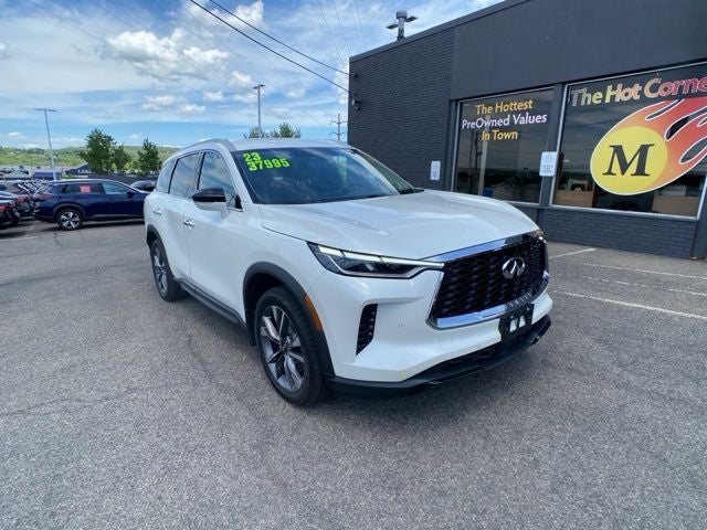 2023 INFINITI QX60 LUXE