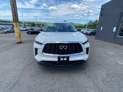 2023 INFINITI QX60 LUXE
