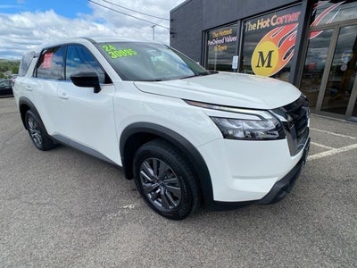 2024 Nissan Pathfinder S
