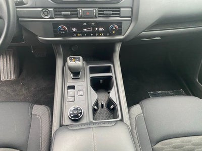 2024 Nissan Pathfinder S