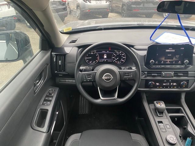 2024 Nissan Pathfinder S