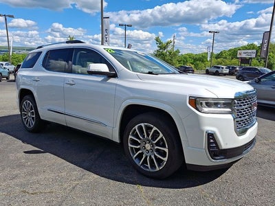 2023 GMC Acadia Denali