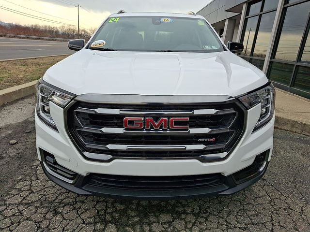 2024 GMC Terrain AT4