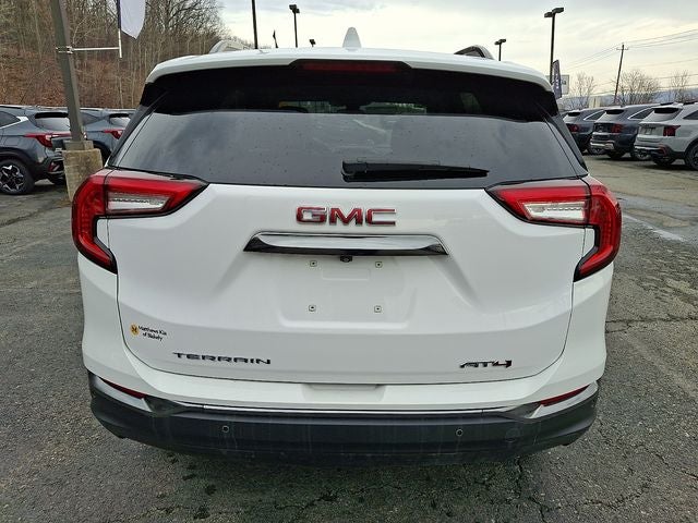 2024 GMC Terrain AT4