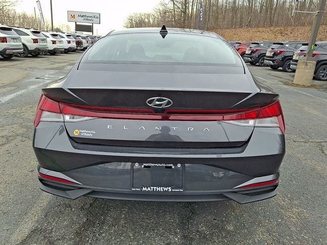 2022 Hyundai Elantra SEL