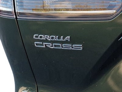 2024 Toyota Corolla Cross XLE