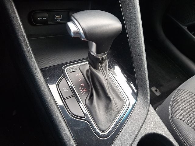 2022 Kia Niro Plug-In Hybrid LXS