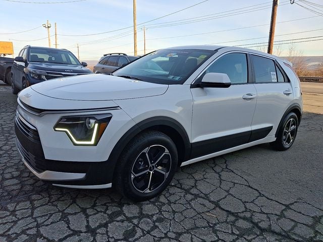 2025 Kia Niro LX