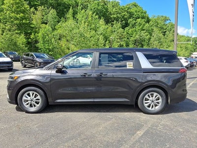 2024 Kia Carnival LX