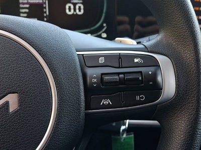2023 Kia Sportage Hybrid LX