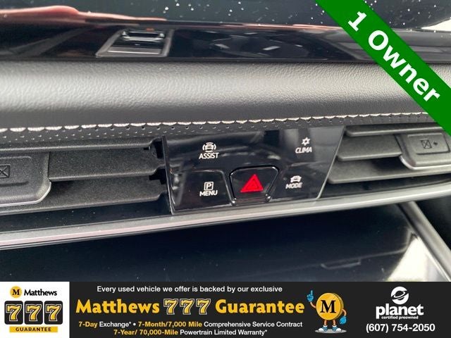 2024 Volkswagen Atlas Cross Sport 2.0T SEL R-Line