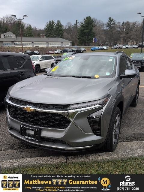 2024 Chevrolet Trax LT