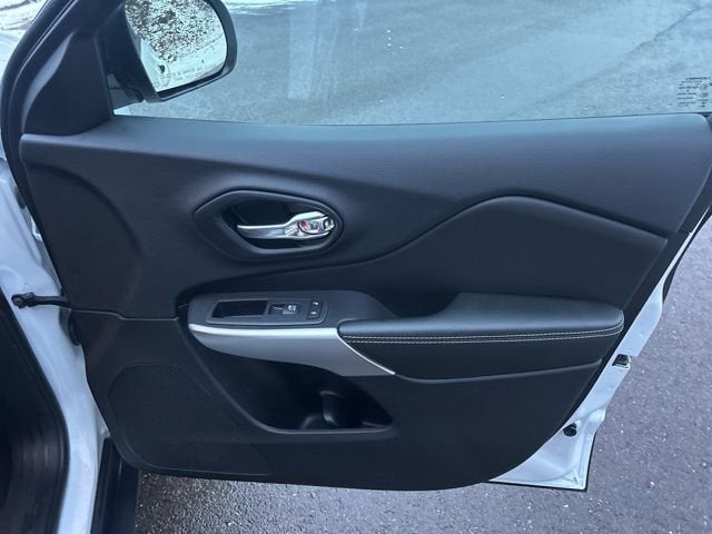 2022 Jeep Cherokee X