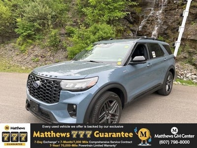 2025 Ford Explorer ST-Line