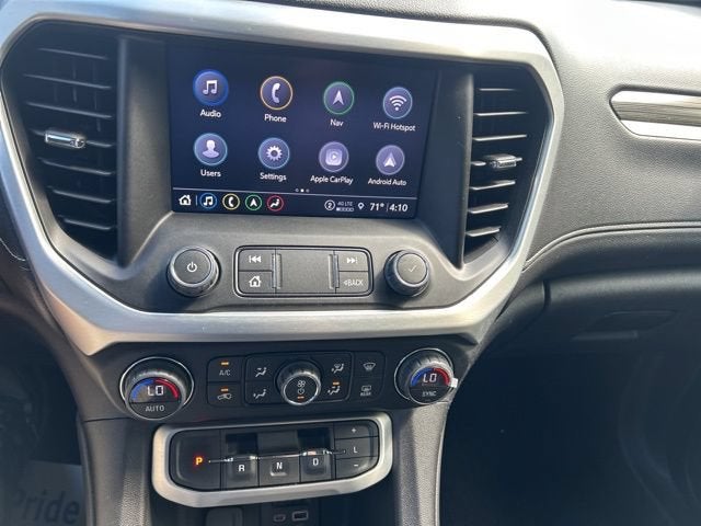 2023 GMC Acadia SLT