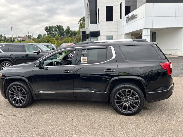 2023 GMC Acadia Denali