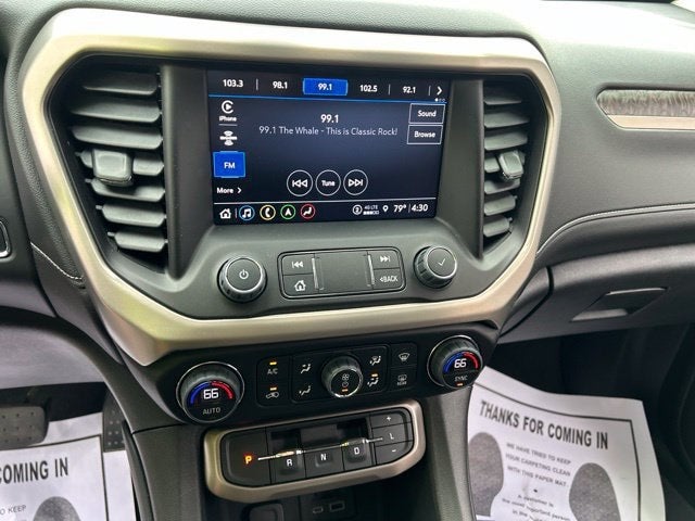 2023 GMC Acadia Denali