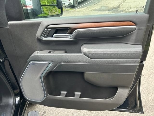 2025 GMC Sierra 2500 HD Denali