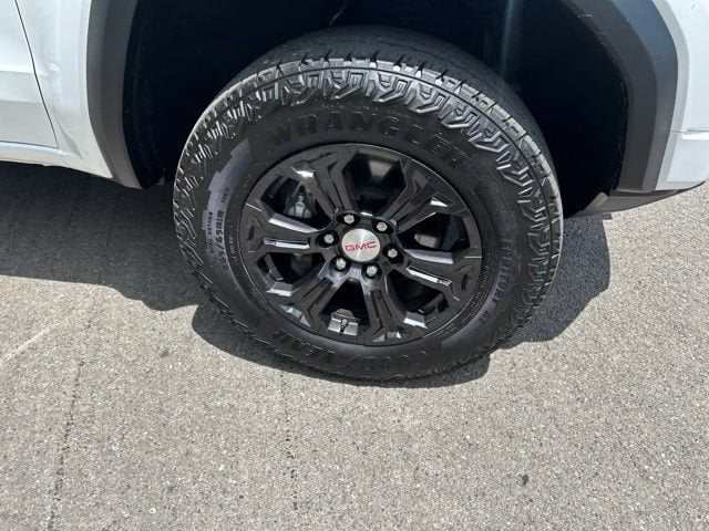 2023 GMC Canyon Elevation