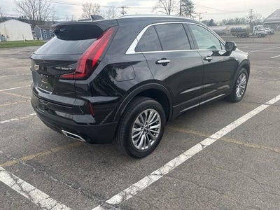 2025 Cadillac XT4 Premium Luxury