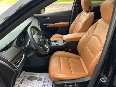 2023 Cadillac XT4 Premium Luxury