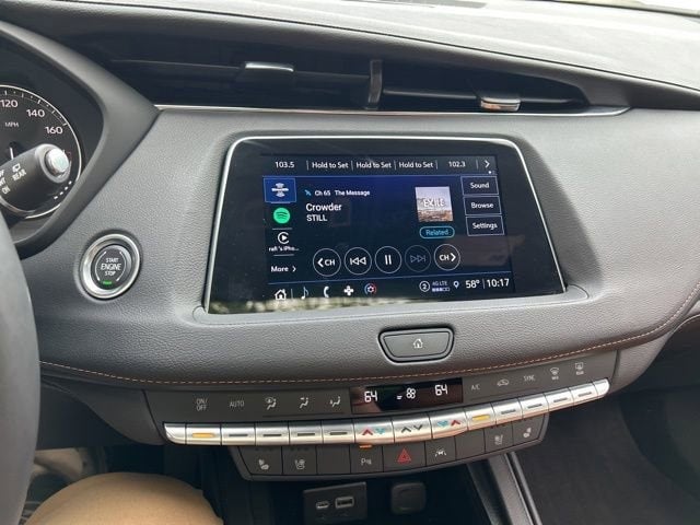2023 Cadillac XT4 Premium Luxury