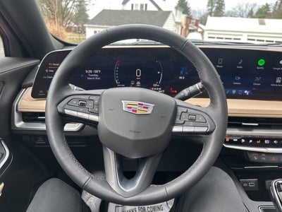 2025 Cadillac XT4 Premium Luxury